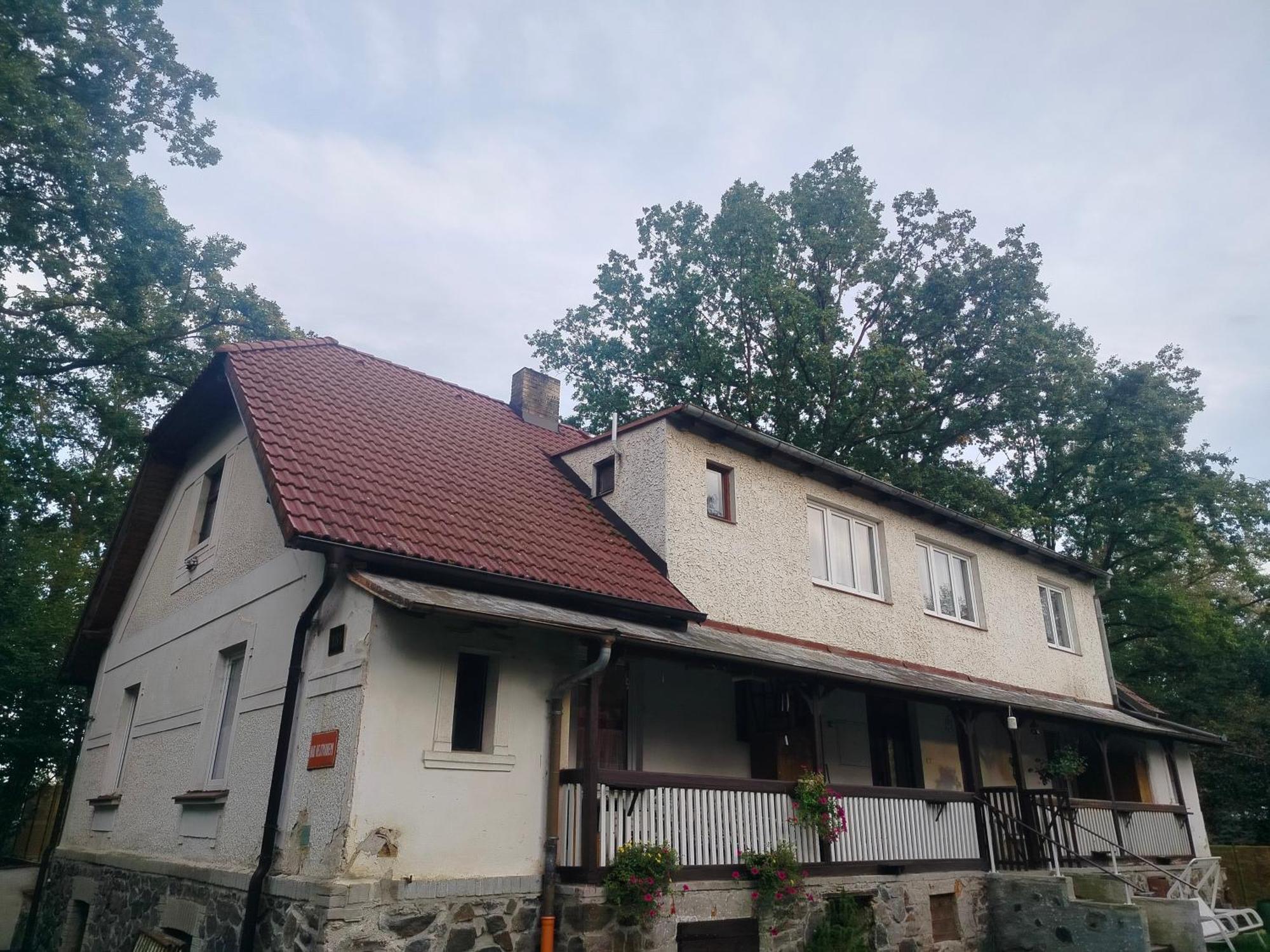 Mezi Vodami Apartment *